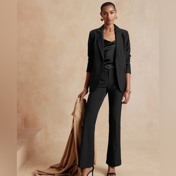 Banana Republic Factory Sculpted Bootcut Pant - Picture 1 of 5